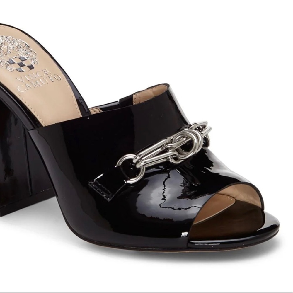 Vince Camuto Gessien Slides Size 8.5